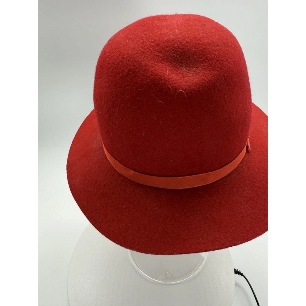 L.L Bean Wool Wide Brim Red Women's Size Small Made In England Vintage‎